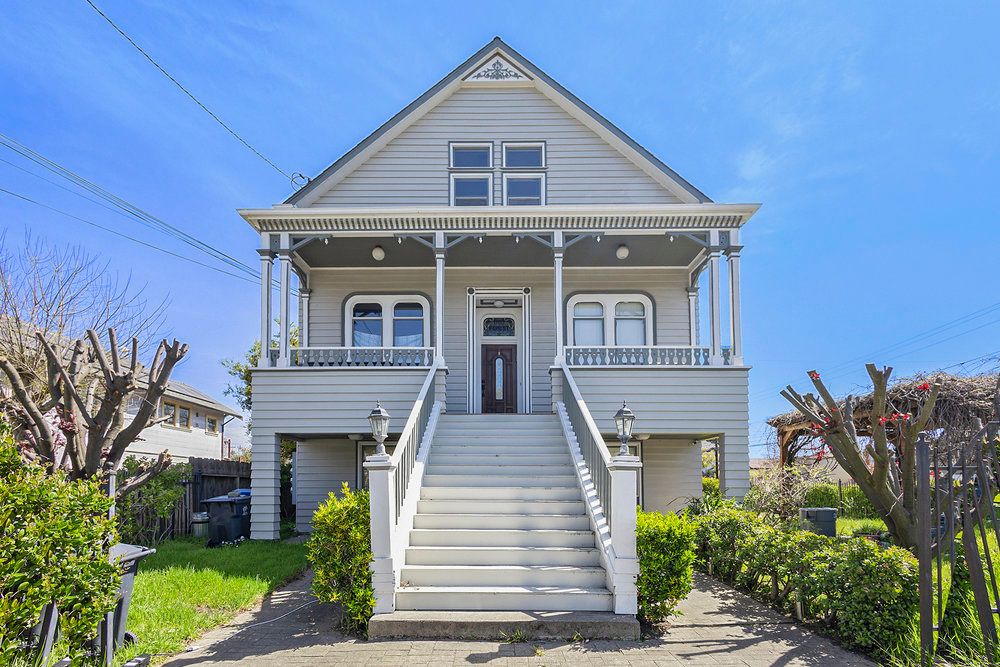 1702 Paru St. #C 