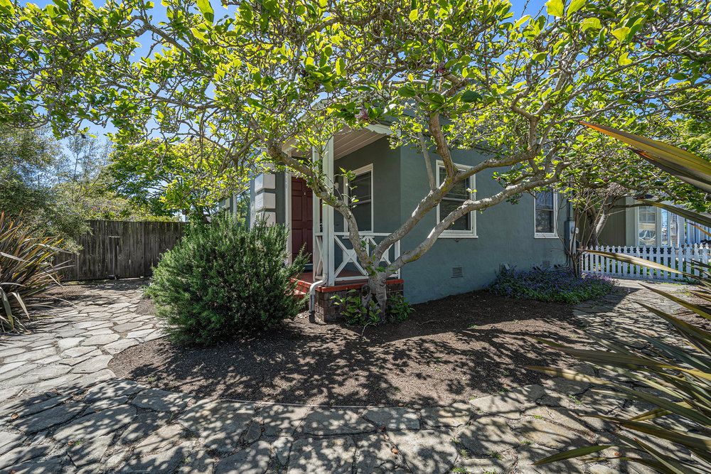 100 Santa Clara Ave 