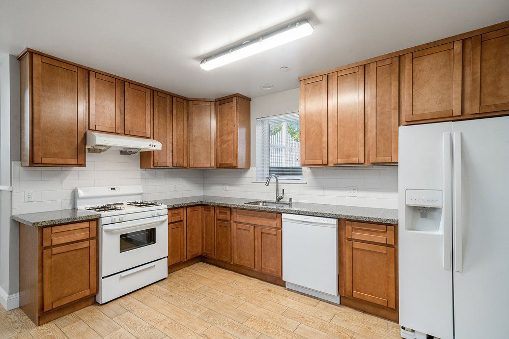 1201 Lafayette St. #B 