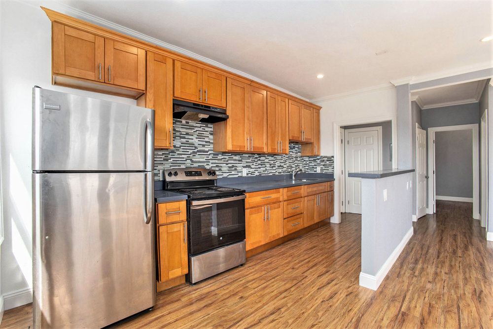 1829 6th Ave #204