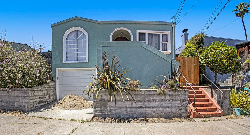 3419 Birdsall Ave 
