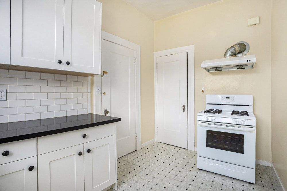 1438 Lafayette St. #5 