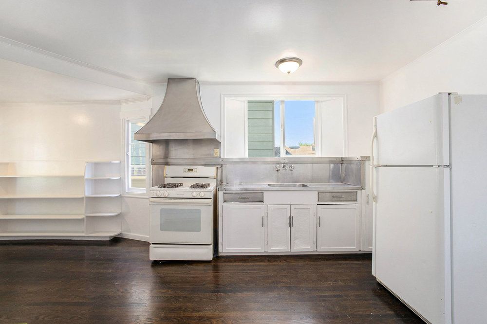 3126 Herriott Avenue