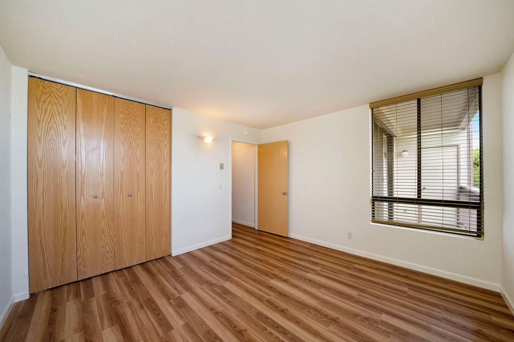 2101 Shoreline Drive #252