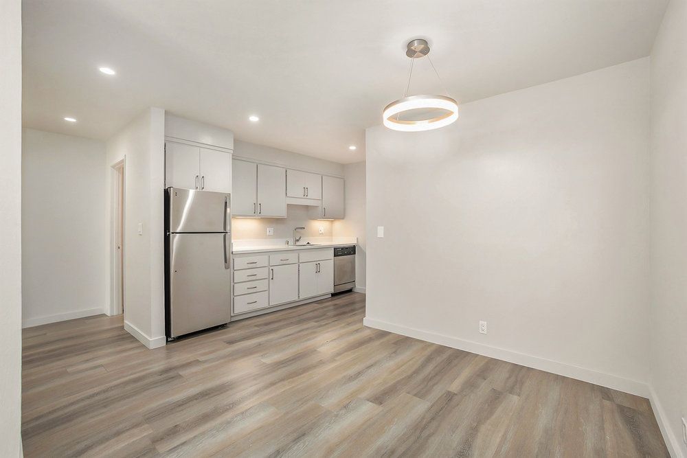 528 Merritt Ave #205 