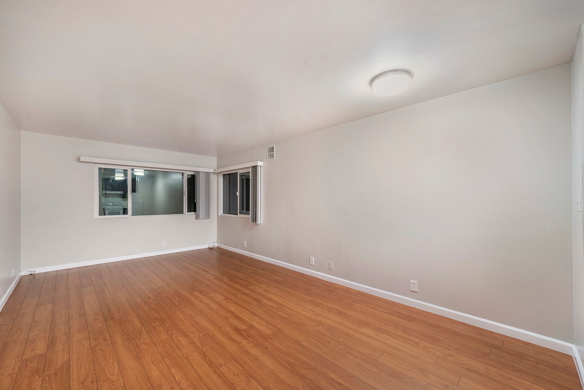 137 Montecito Ave #201 