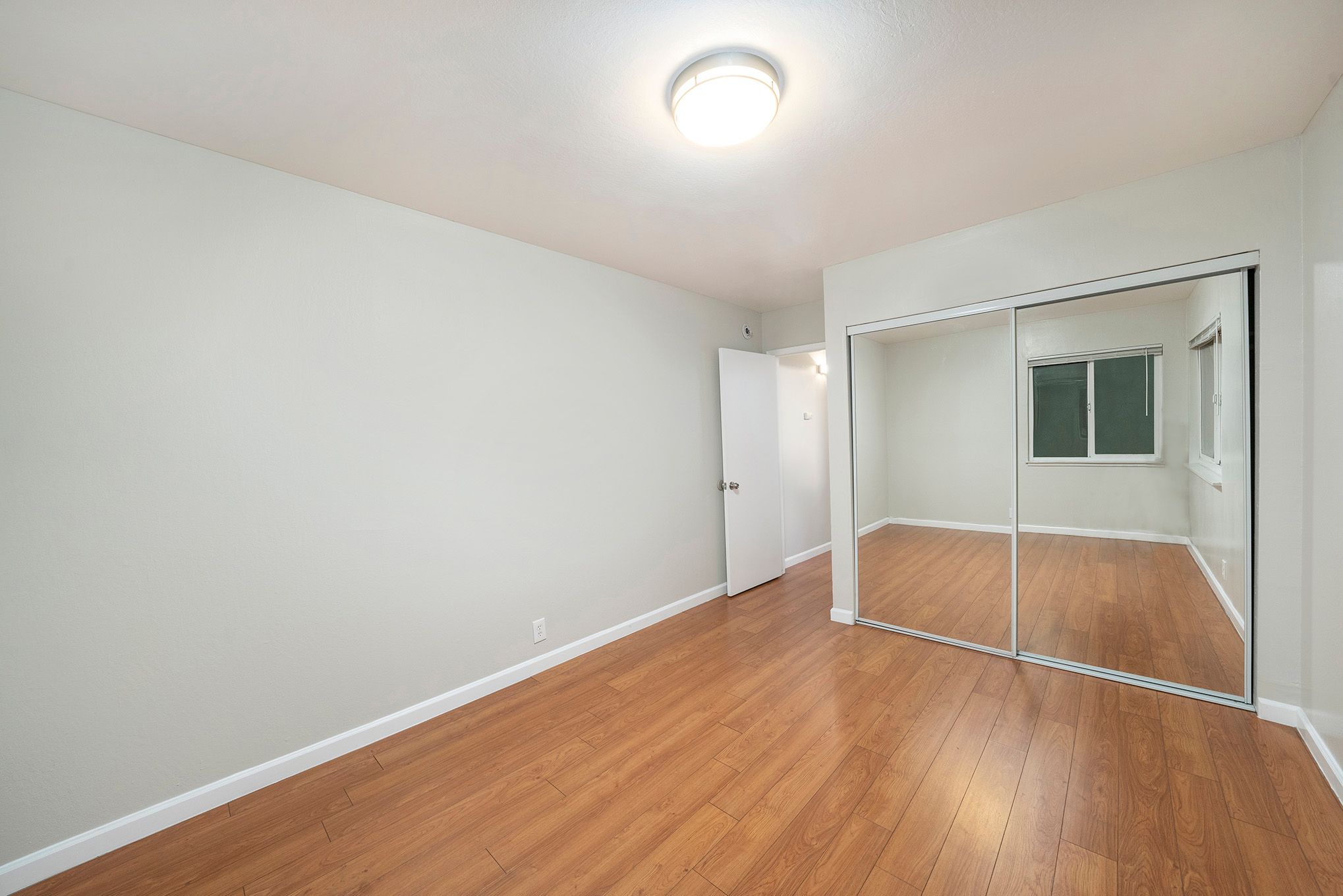 137 Montecito Ave #201 