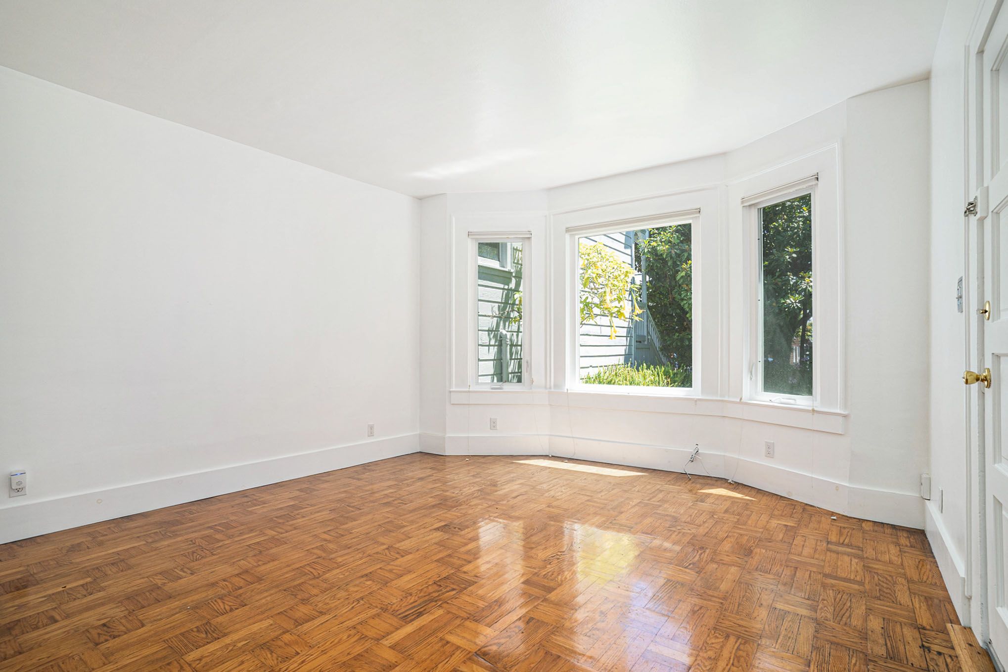 1307 Santa Clara Ave 