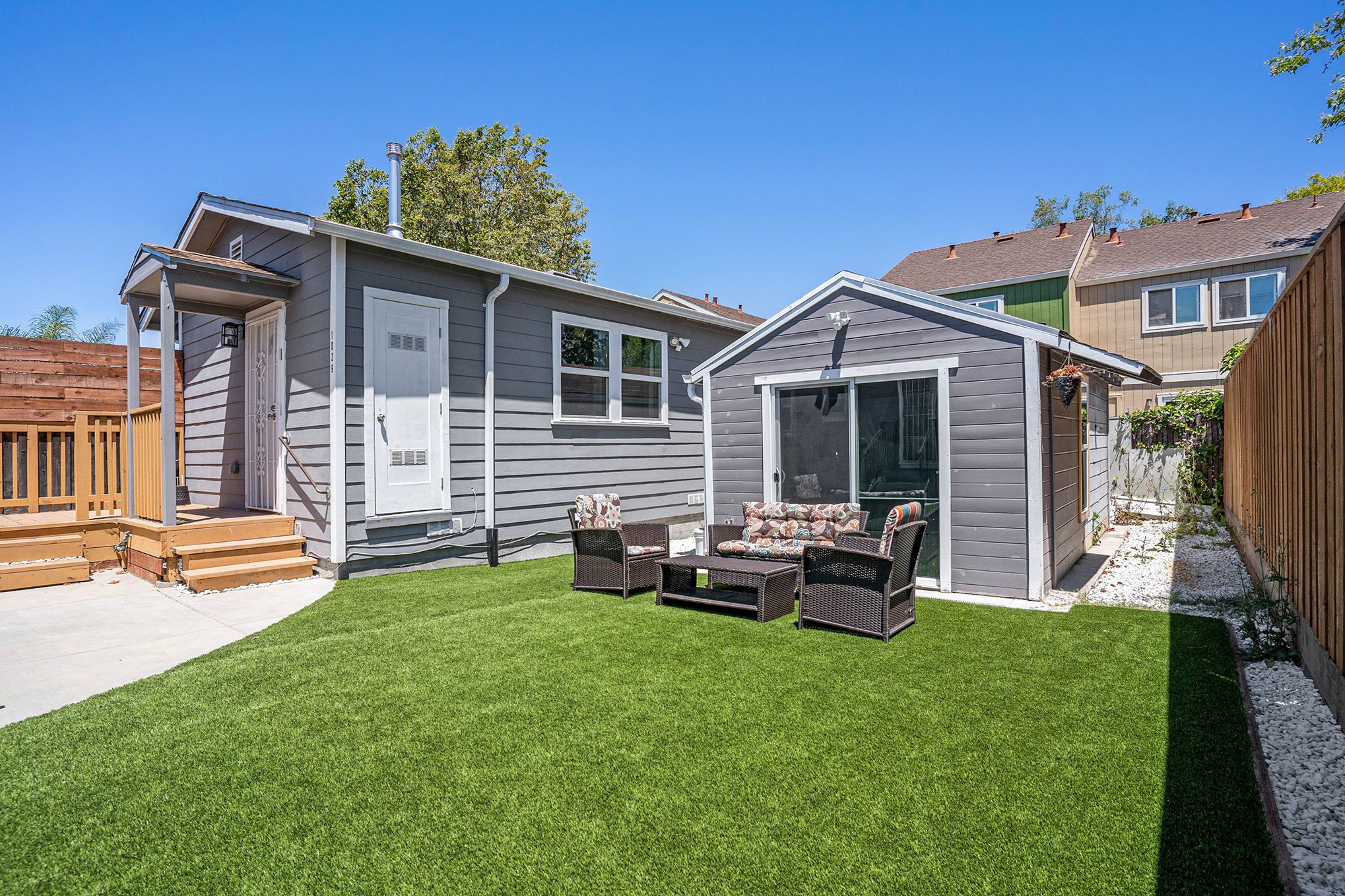 1029 Eagle Ave
