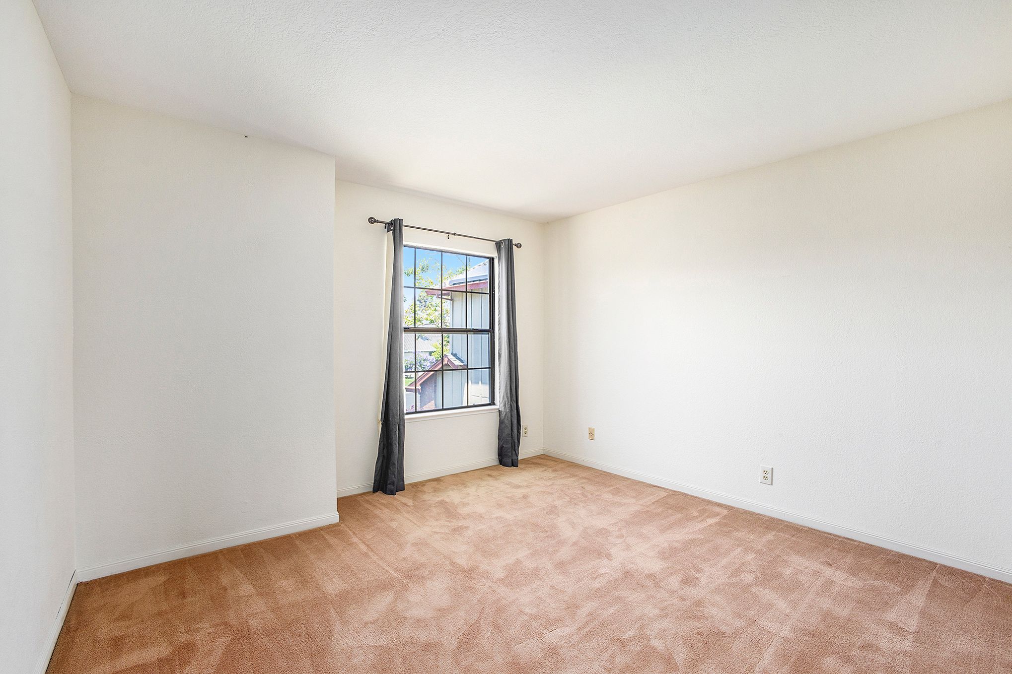 184 Basinside Way