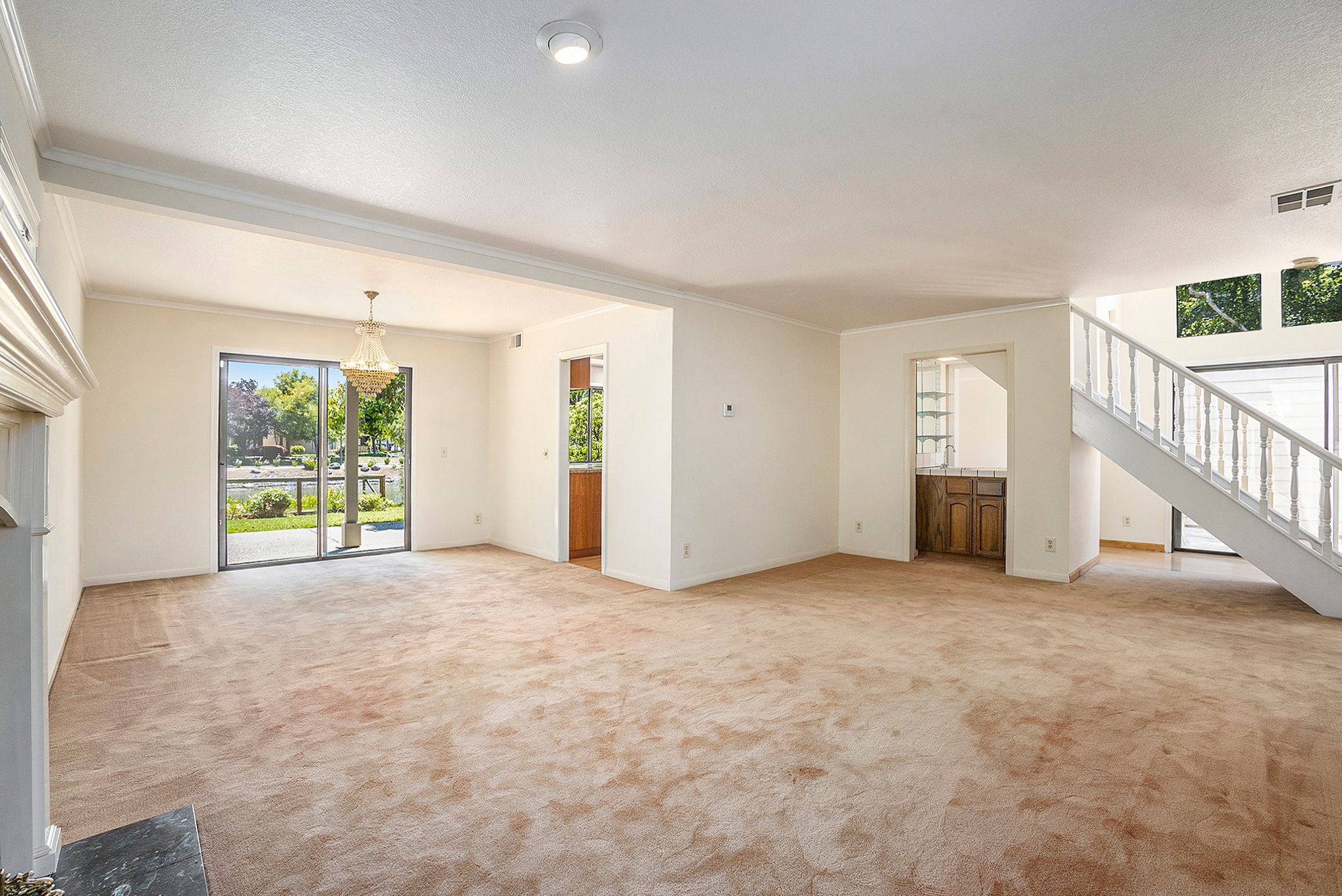 184 Basinside Way