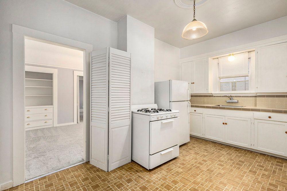 1429 Grand Street  #G