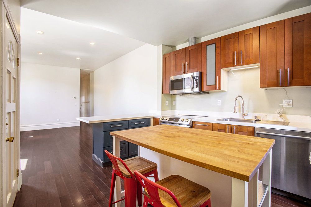 1418 Broadway #B