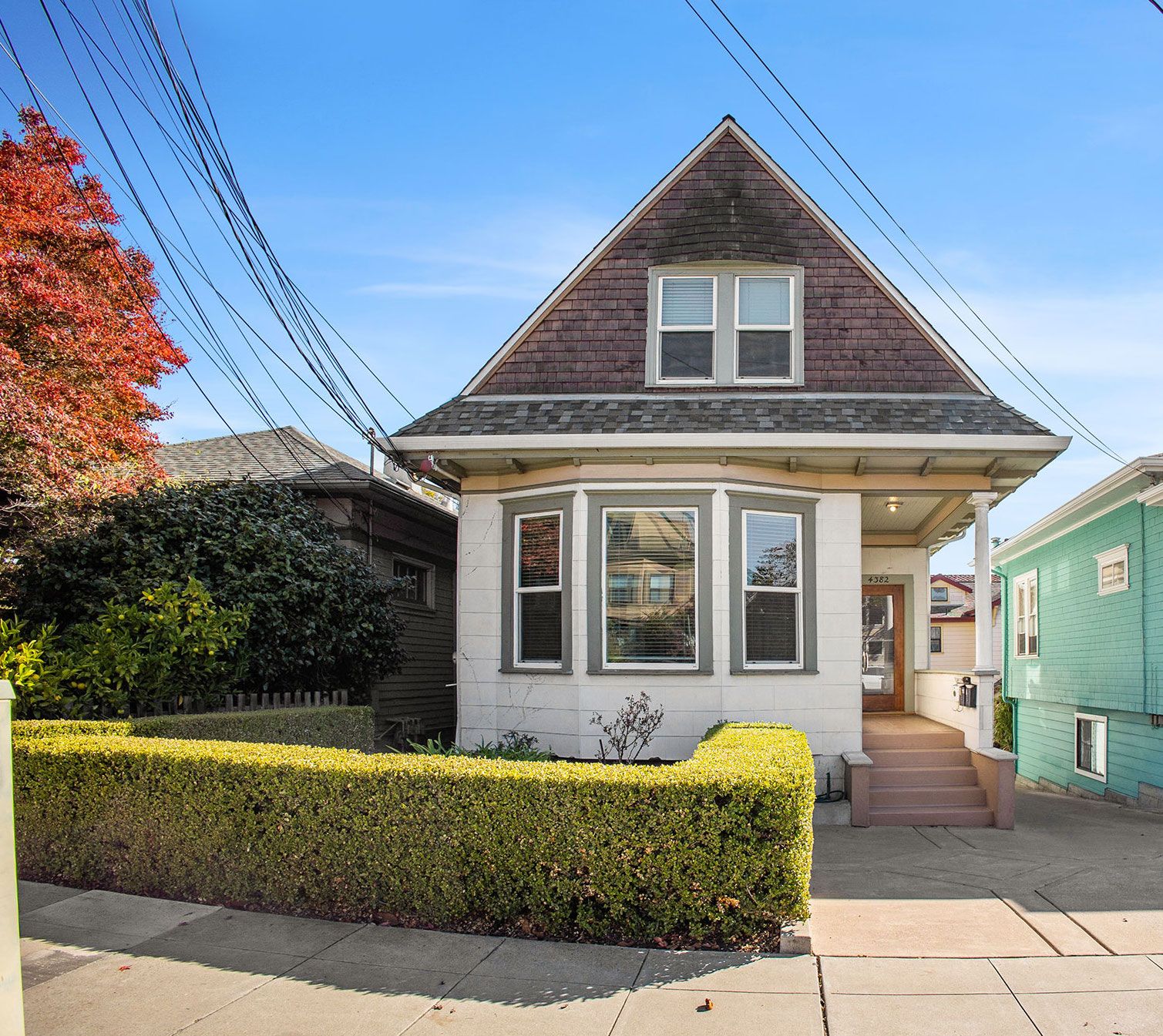 4382 Howe Street #1 
