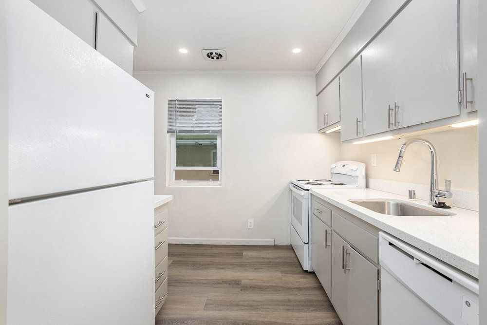 145 17th Street #207