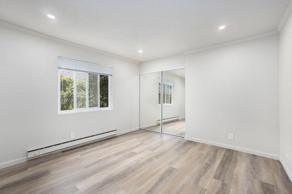 145 17th Street #207