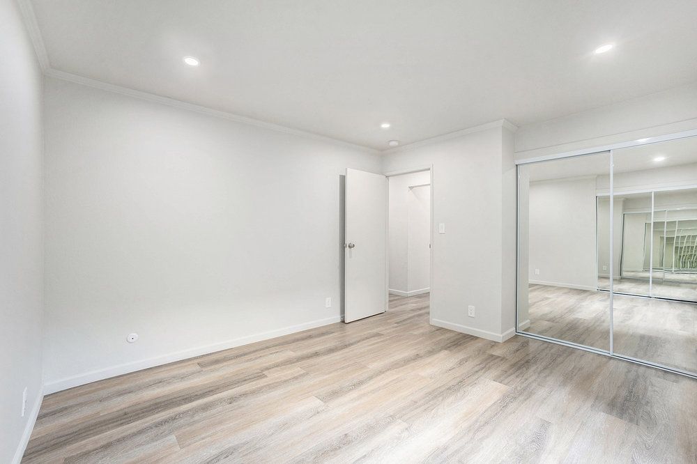 145 17th Street #207