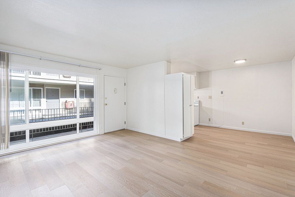 1715 Central Ave #17