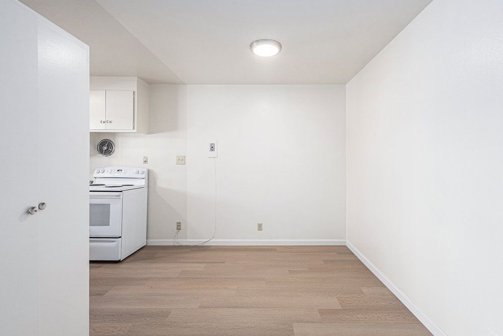 1715 Central Ave #17