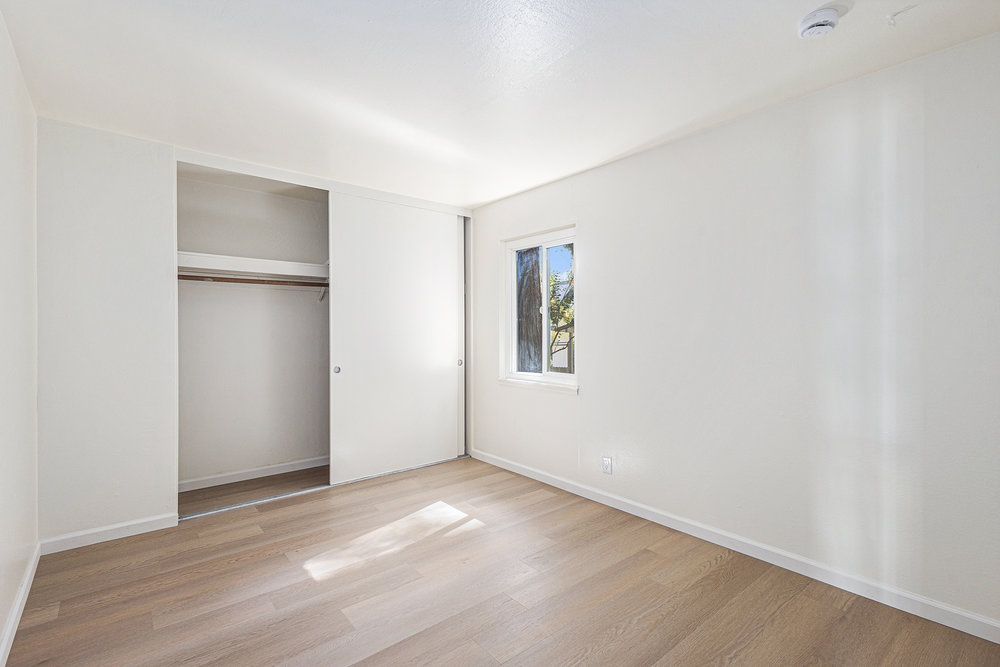 1715 Central Ave #17