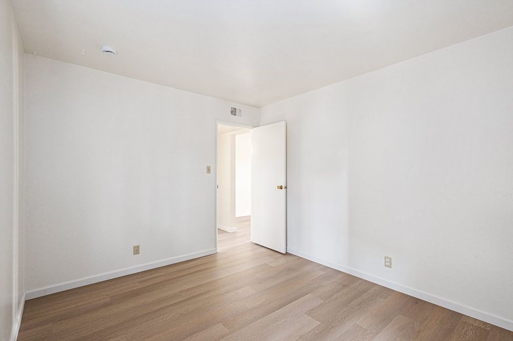 1715 Central Ave #17