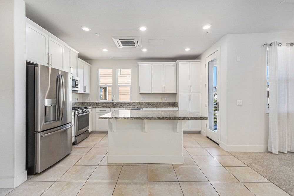 1543 Buena Vista Ave 