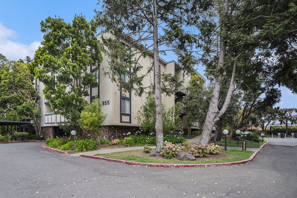 955 Shorepoint Ct. #116