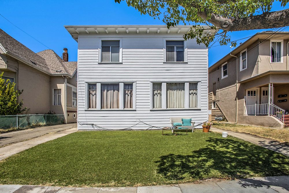 635-37 Taylor Avenue