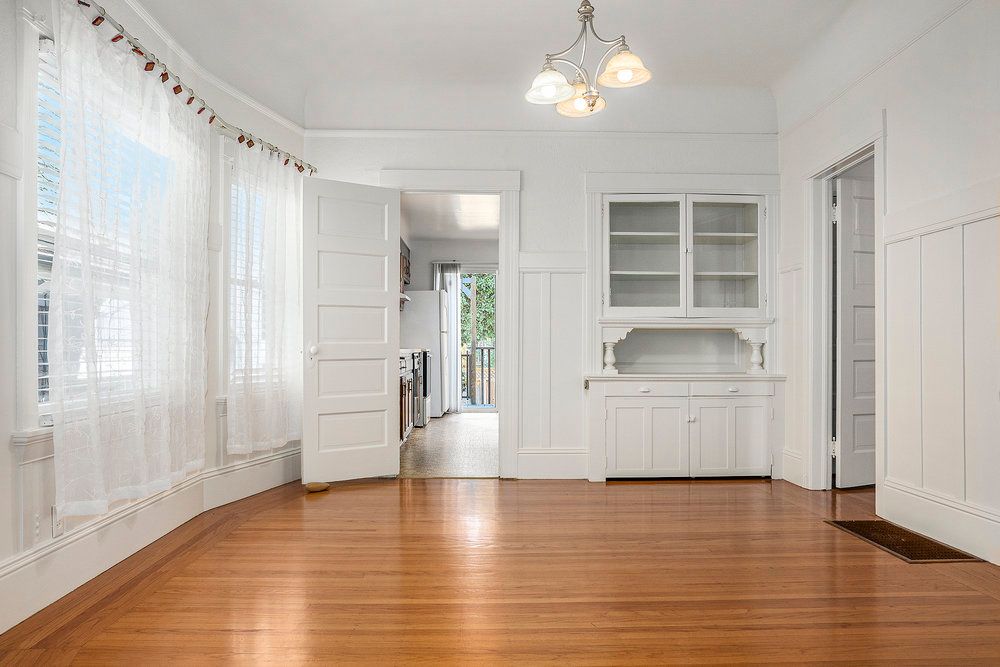 1614 Minturn St.