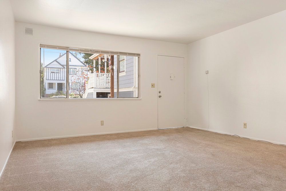 1833 Clinton Ave #B 