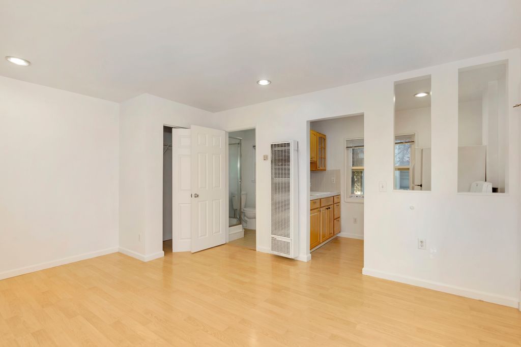 2149 Santa Clara Ave  #H