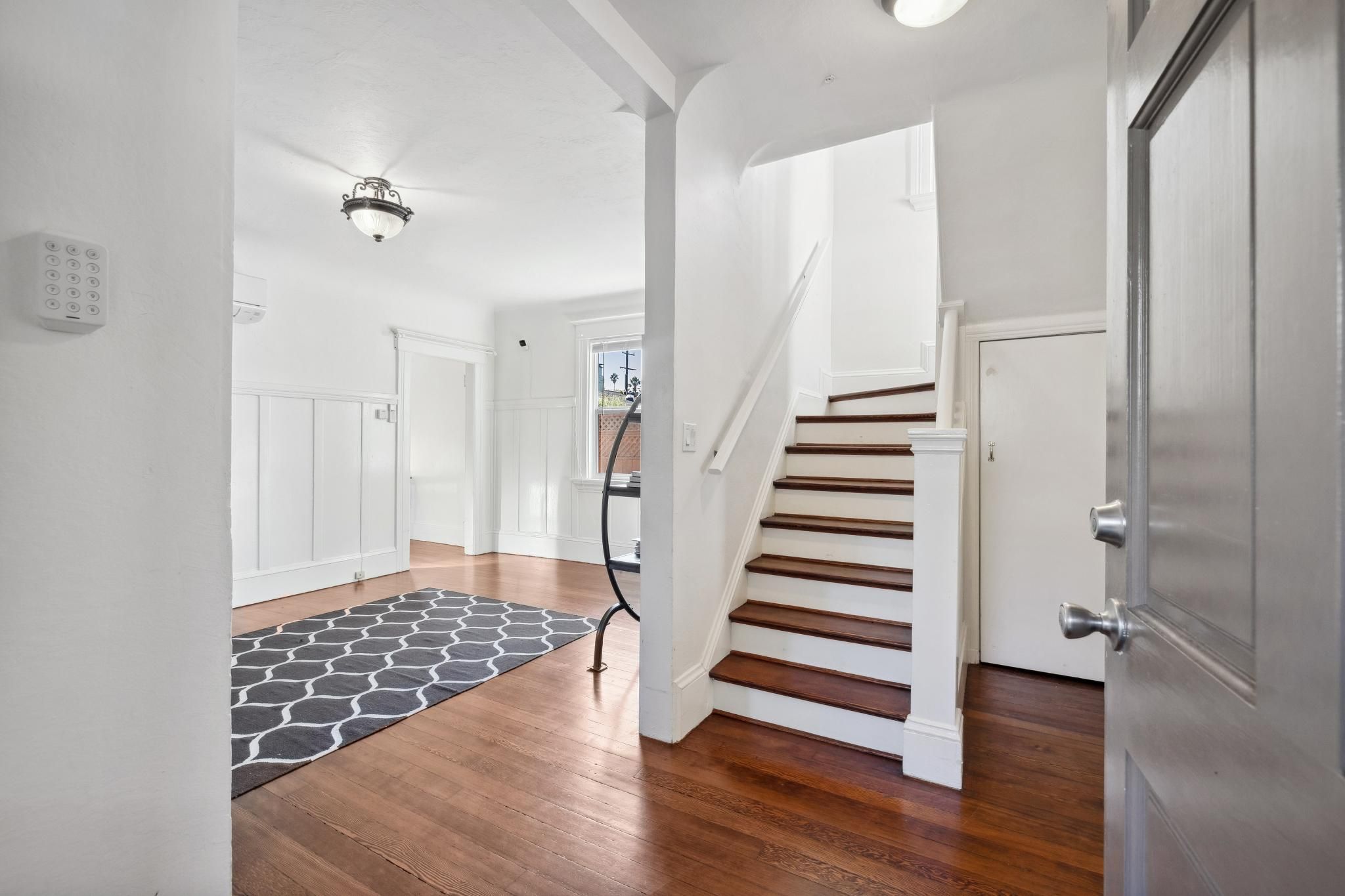 910 Taylor Avenue