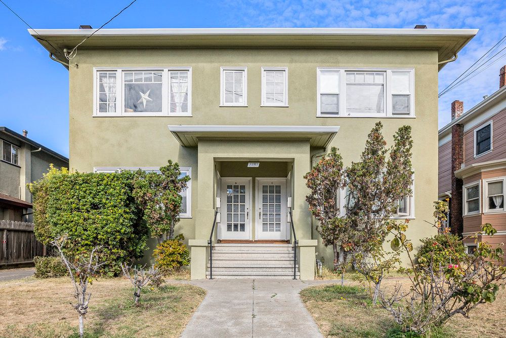 2151 Clinton Ave #C
