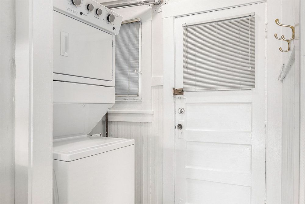 2151 Clinton Ave #C