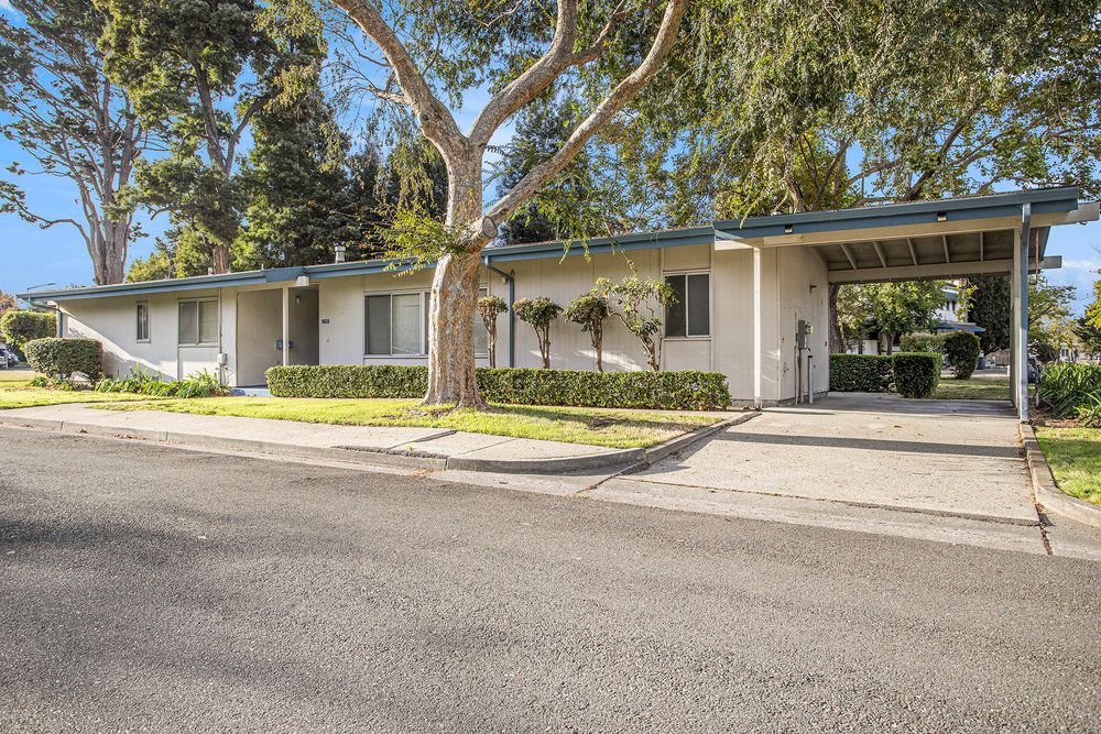 2701 Lemoore Road 
