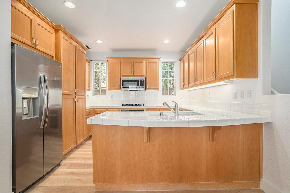 2238 Chipman St.