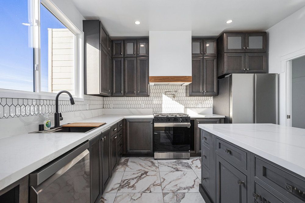 500 Central Ave - Upper unit 