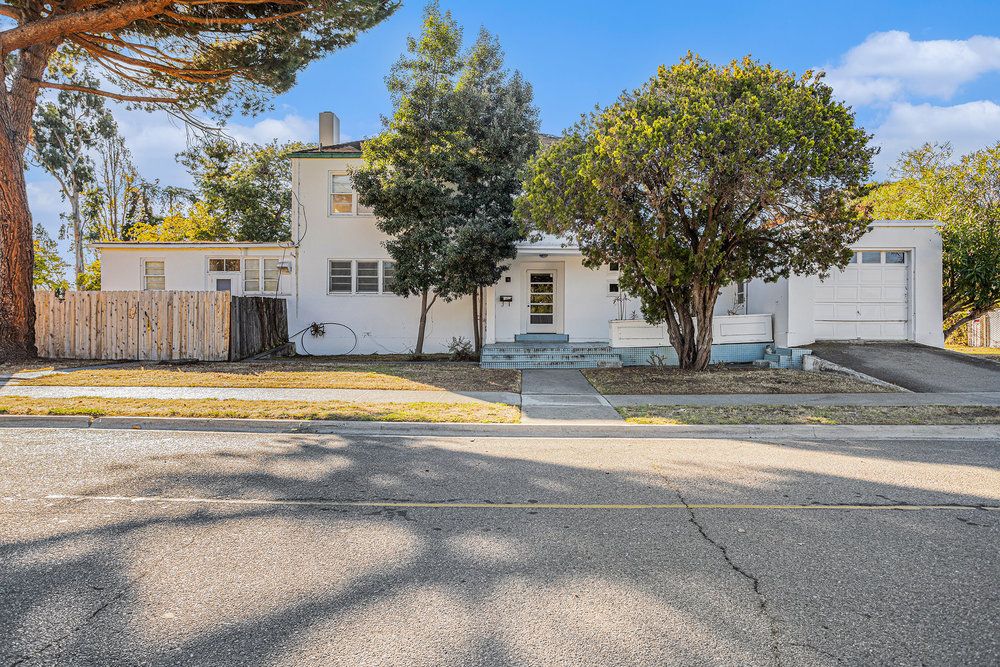 2765 Newport Road 