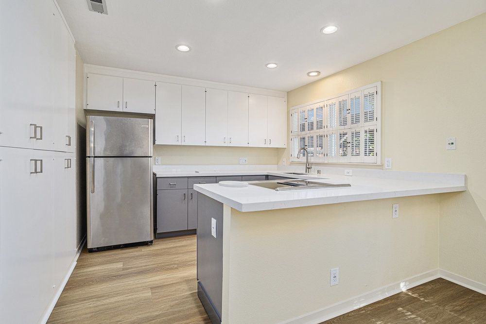 612 Centre Ct.