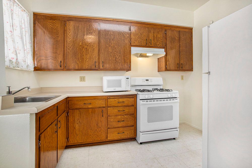 3115 Santa Clara Ave 