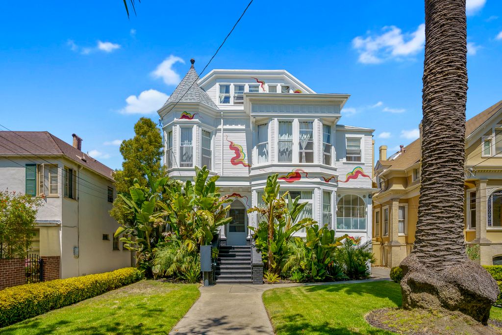 2029 Central Ave #2