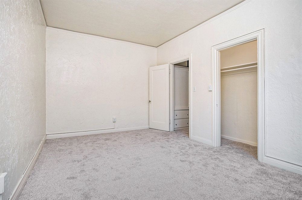 615 Central Ave #106