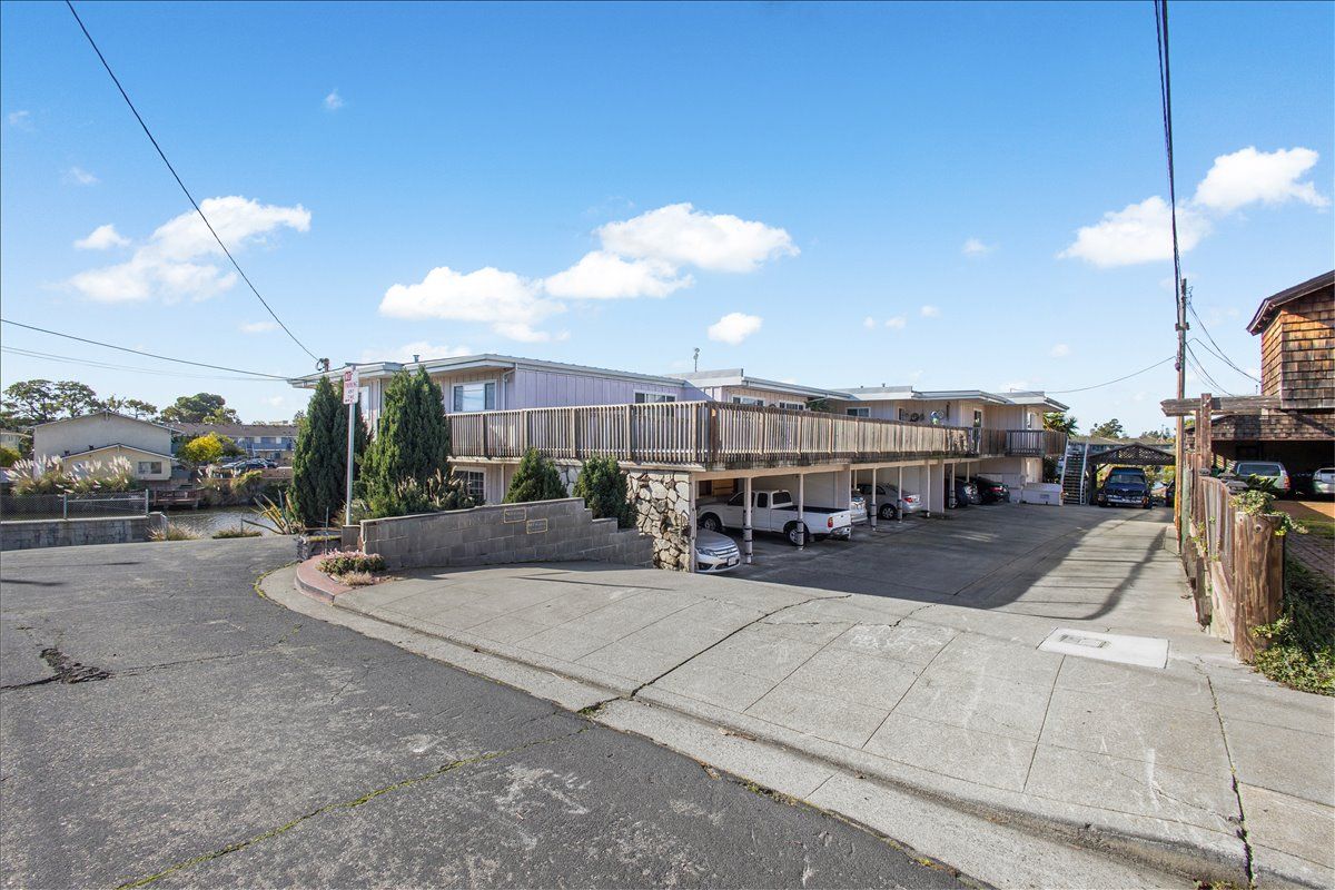 863 Walnut St. #F 