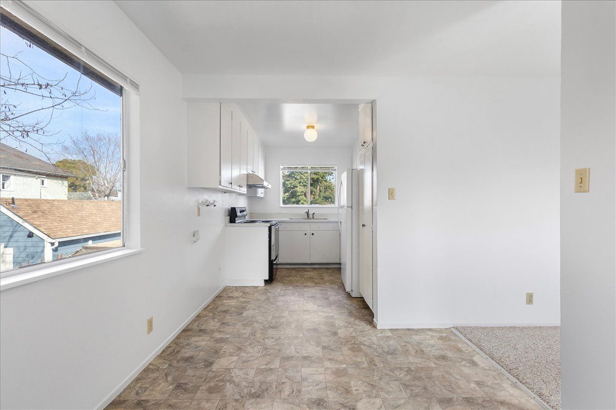1105 Park Ave #C 