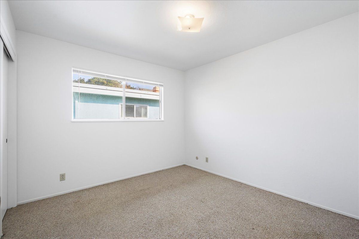 1105 Park Ave #C 