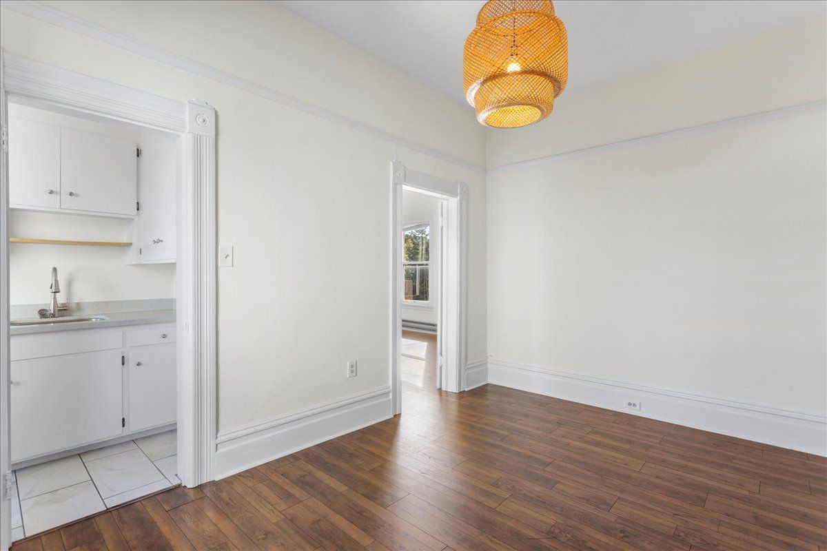 918 Lafayette St. #4