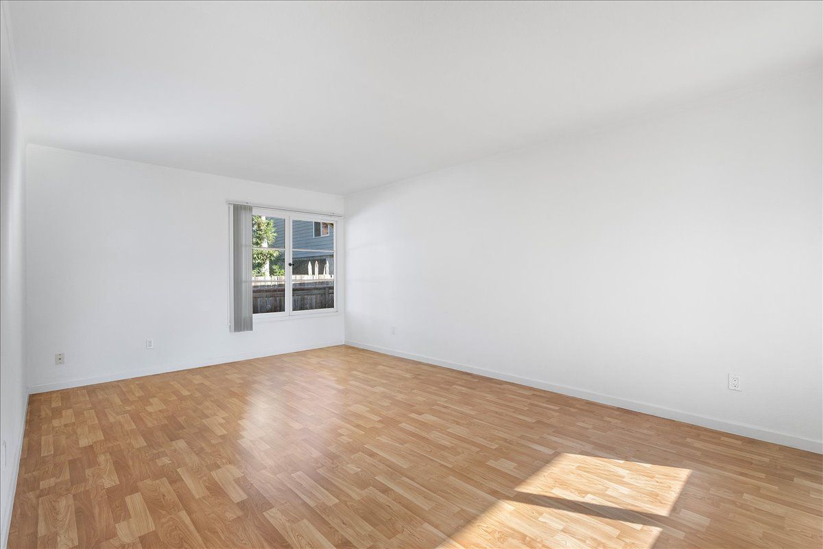 4120 Walnut St. #B