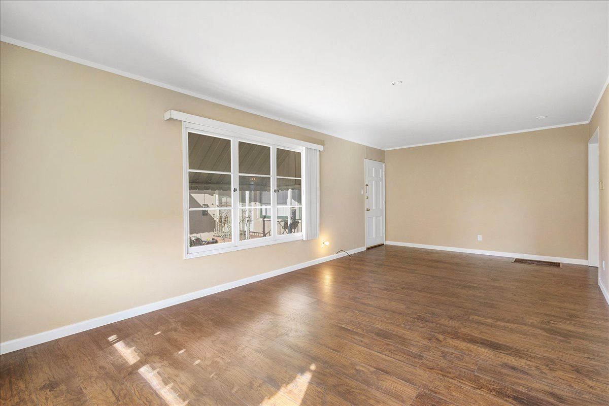 4120 Walnut St. #D