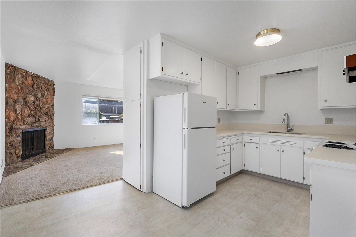 1807 Lincoln Ave #C