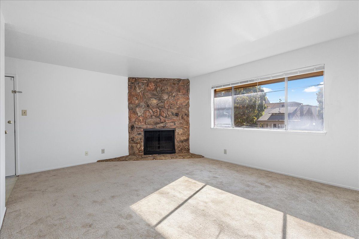 1807 Lincoln Ave #C